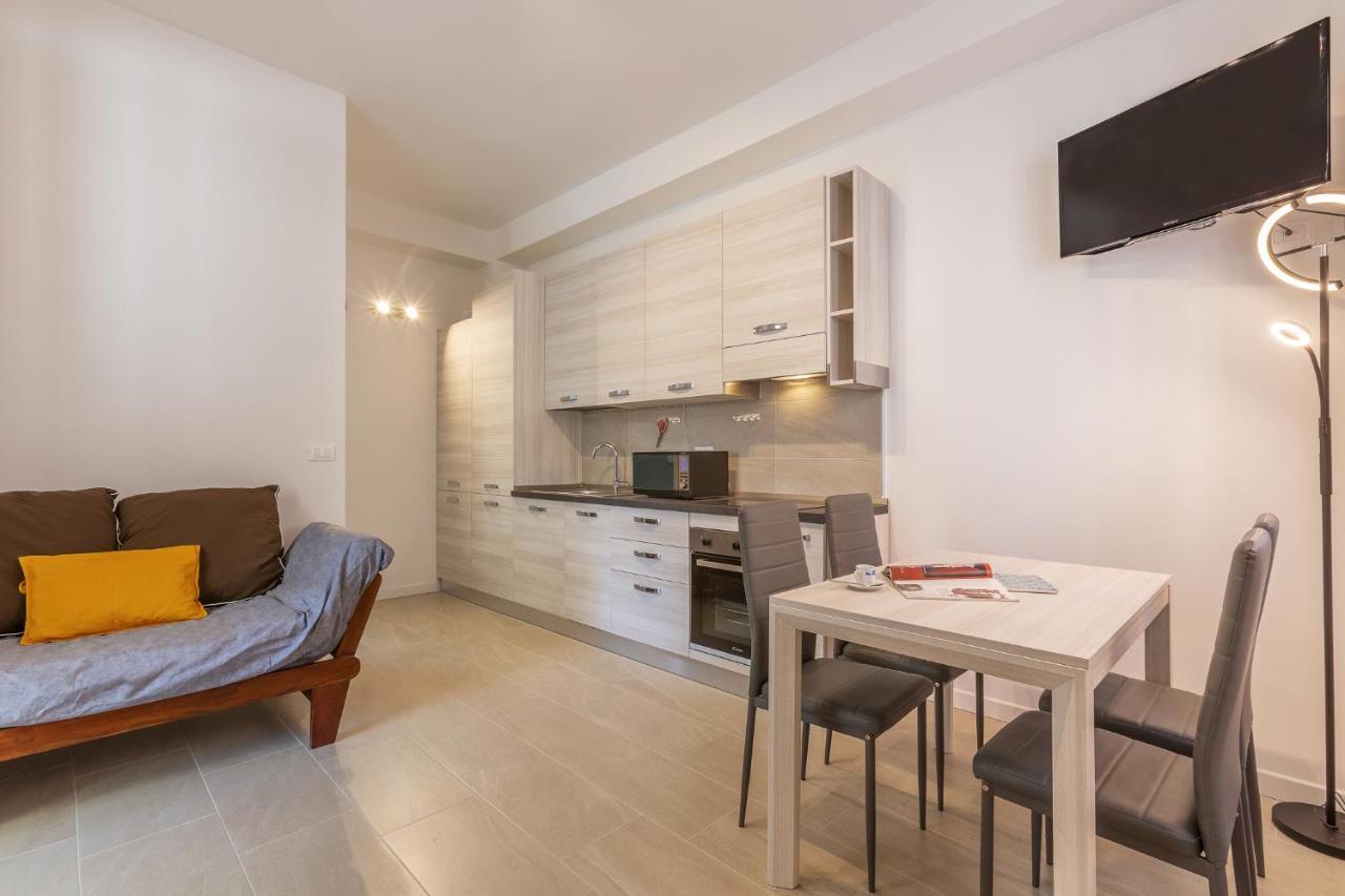 San Donato Fiere Essential Apartment W/Parking Bologna Eksteriør billede