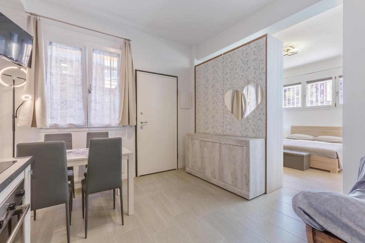 San Donato Fiere Essential Apartment W/Parking Bologna Eksteriør billede