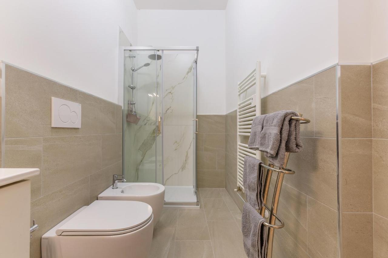 San Donato Fiere Essential Apartment W/Parking Bologna Eksteriør billede